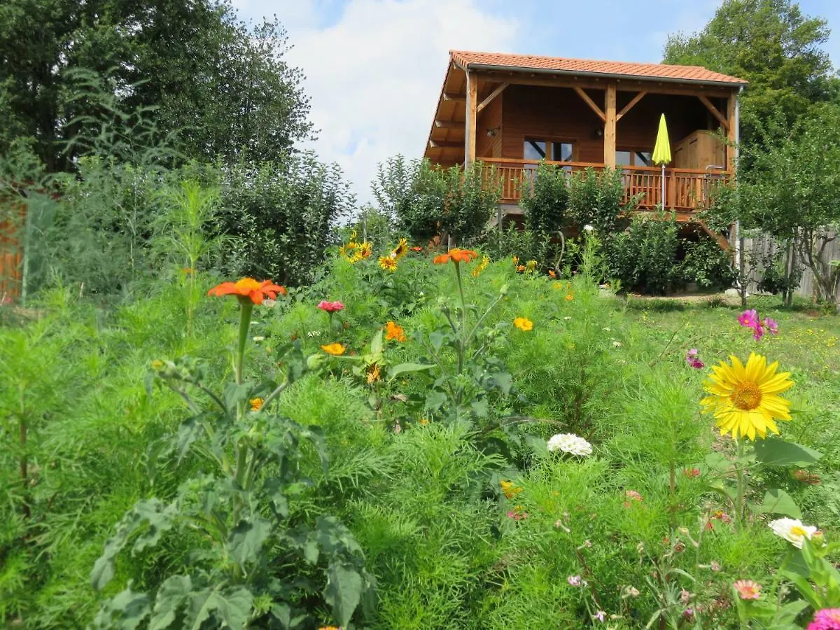 Holiday home Les Mathieux La Cabane D'En Haut Bongheat France